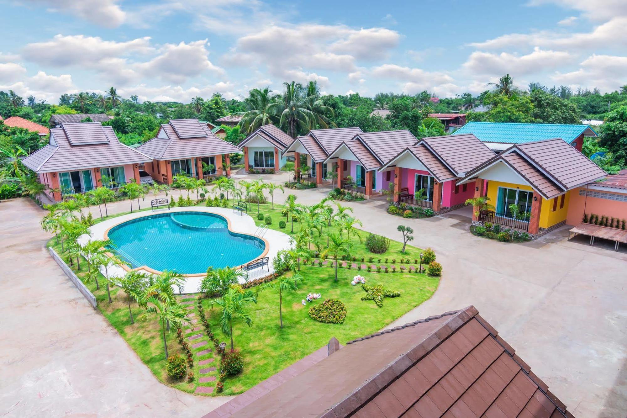 Samrong Garden Udon Thani Exterior foto