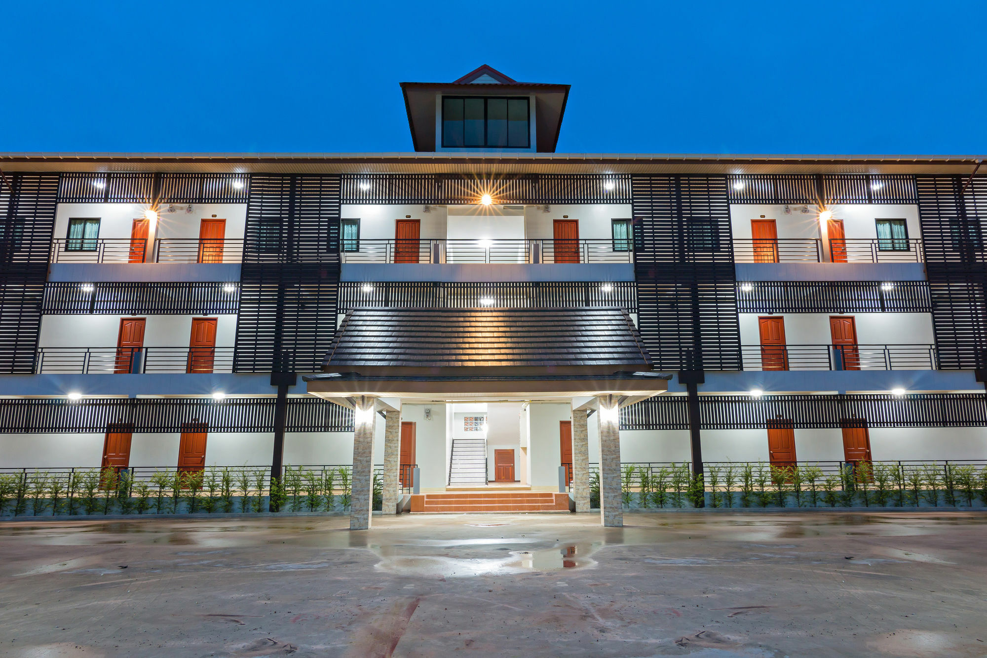 Samrong Garden Udon Thani Exterior foto
